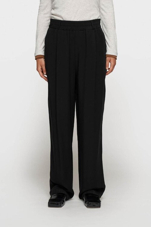 10Days Zwarte, soepelvallende broek van lyocell