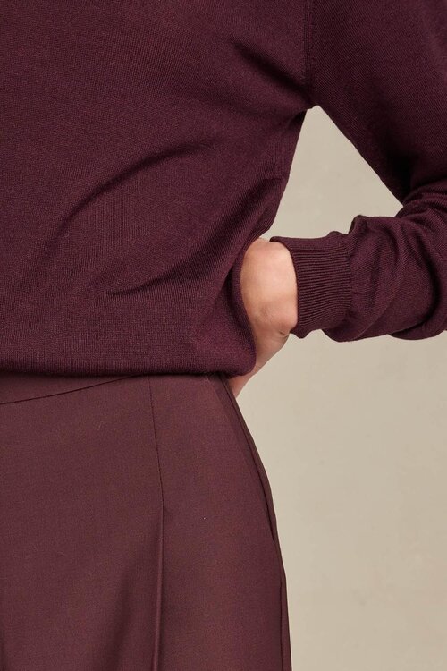 March23 Bordeauxkleurige Broek