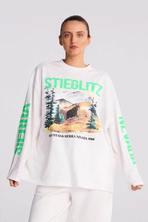 Stieglitz Pico Wide Skate Longsleeve in wit