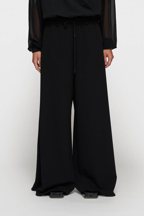 10Days Zwarte wijde broek van crêpe stof