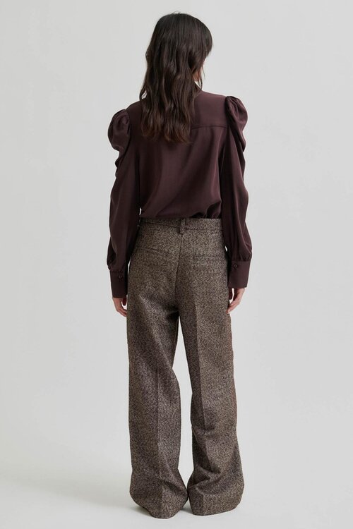 Second Female Samanta Shirt in Bruin