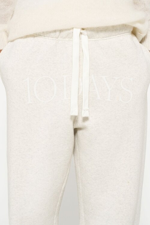 10Days OFF WHITE THE BARJOGGER FOAM