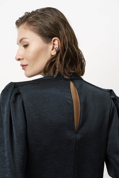 Dante 6 Pristine Turtle top in een elegante donkergroene tint