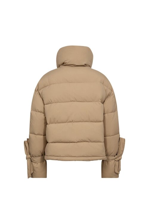 Co'couture Megan Puffer Jack in Kaki