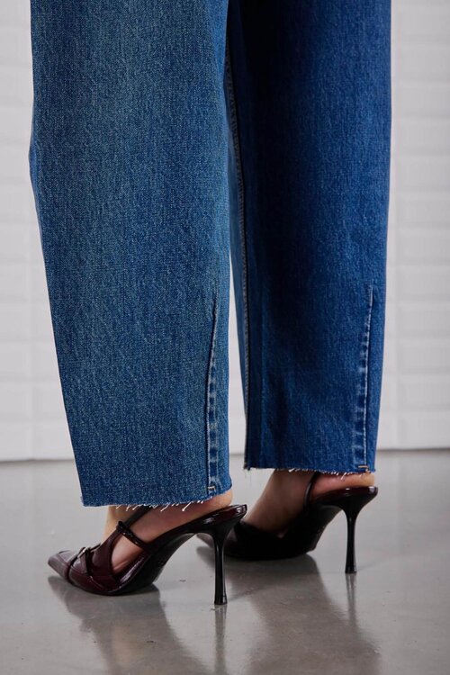 WITHBLACK Indigo Jeans