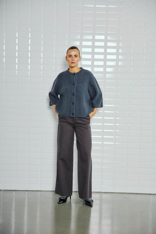 WITHBLACK Vest in Donkergrijs