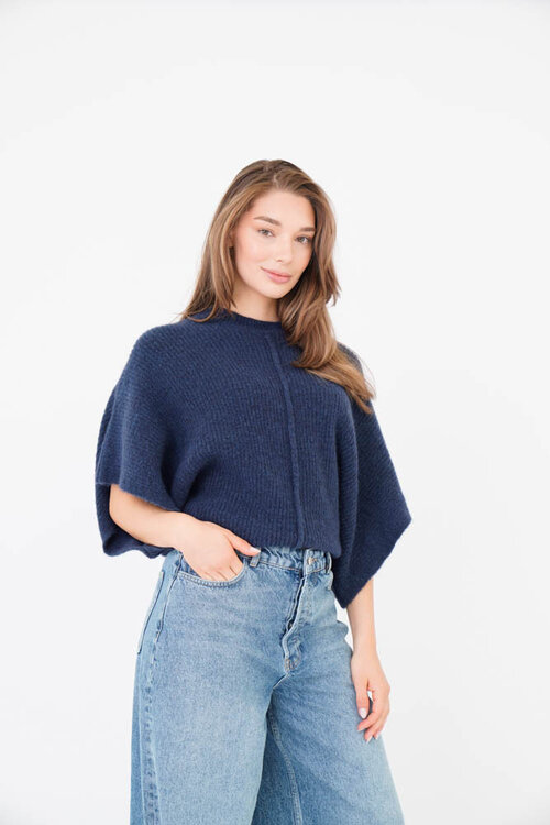 EST'SEVEN Donkerblauwe Sweater
