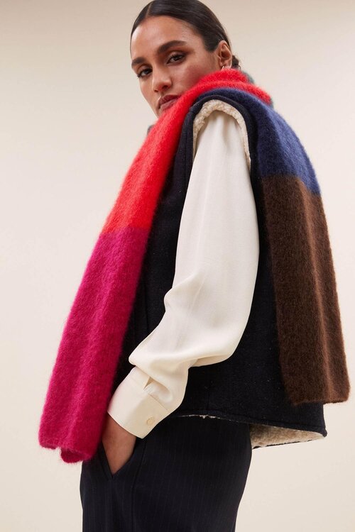 By Bar Sjaal in Verschillende Kleuren