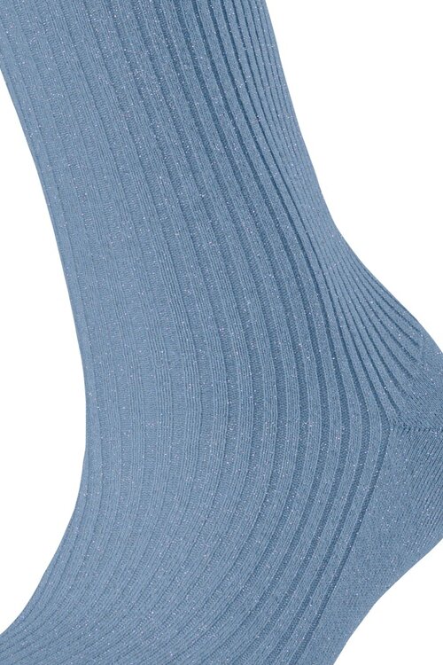 Falke Shiny rib sok in lichtblauw
