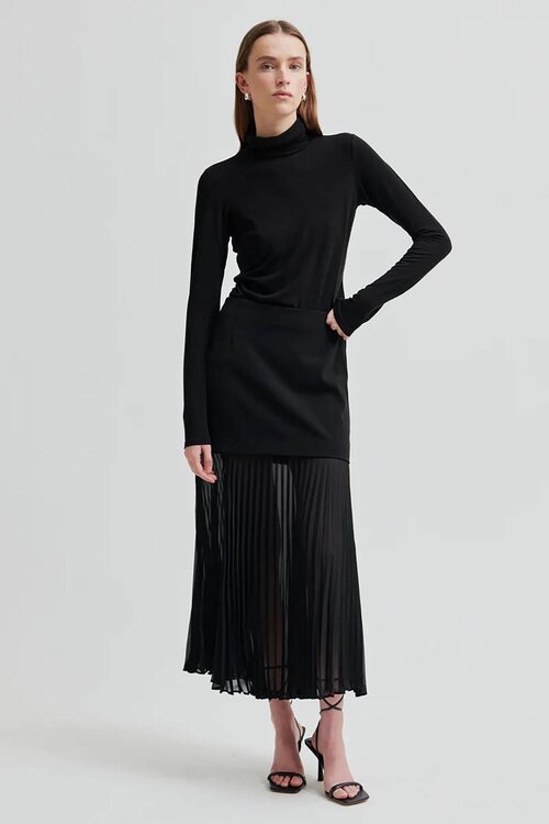 Second Female Zwarte Koa Rok