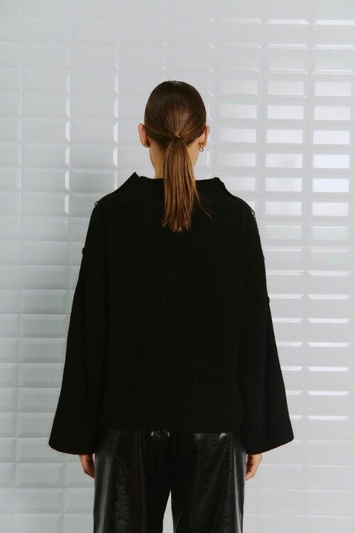 WITHBLACK Zwarte Trui