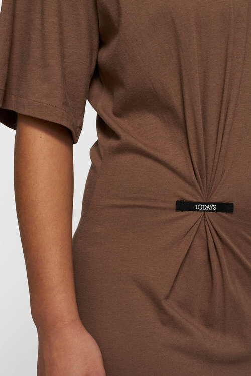 10Days Truffle T-shirt jurk met plooidetails