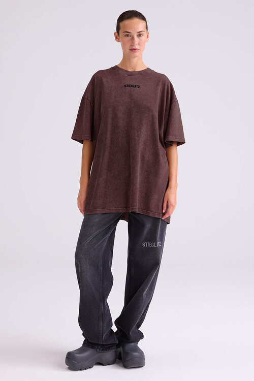 Stieglitz Miquel Oversized T-shirt in Bruin