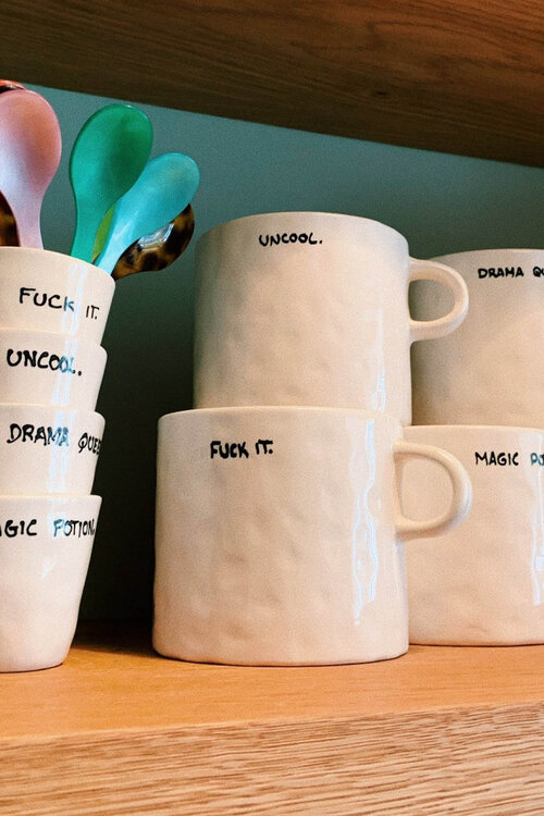 Anna & Nina Wit Fuck It Mok