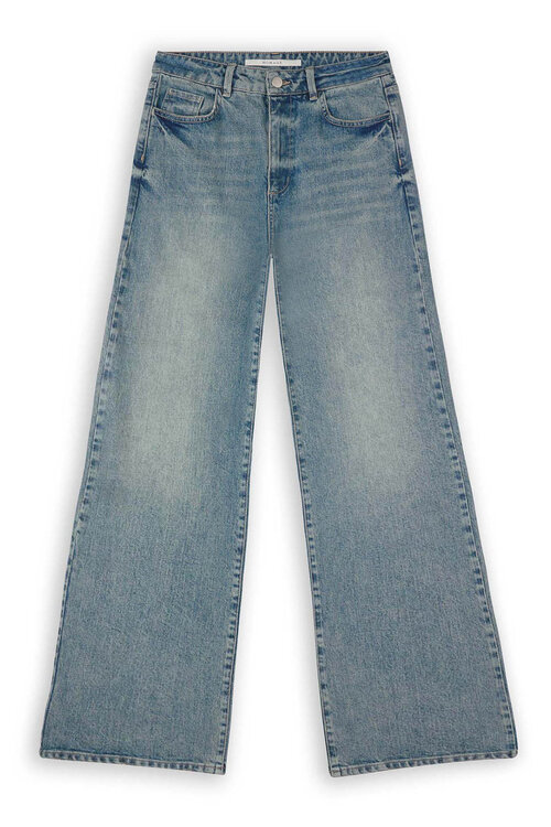 Homage to Denim Rosie Jeans in Washed Blue