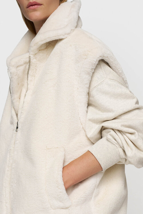 10Days Off White statement lammy bodywarmer