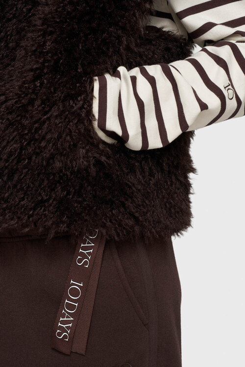 10Days Bobbie gilet in diepe wijnkleur