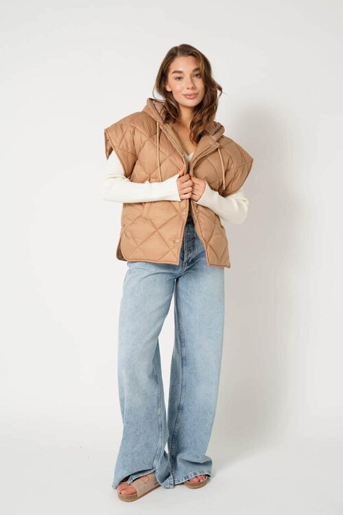 EST'SEVEN Cape Bodywarmer in Crème