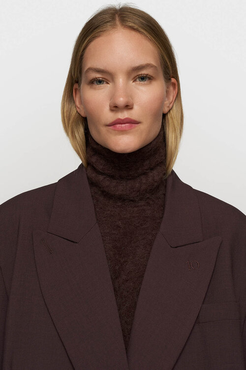 10Days Diep wijnrode blazer met een trotse uitstraling