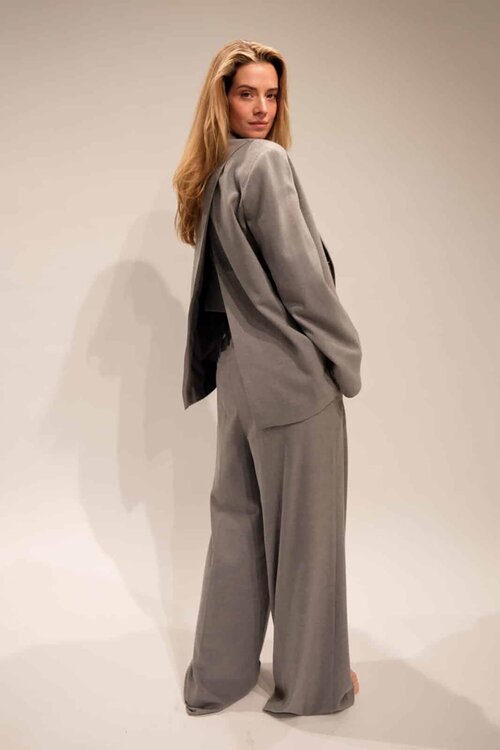 EST'SEVEN Ellemieke X Est'Seven Lichtgrijze Pantalon