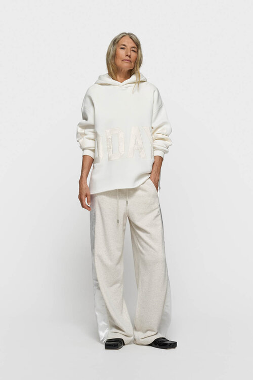 10Days Ecru hoodie met opvallend logo