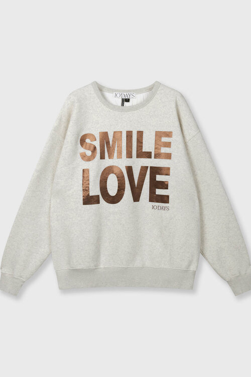 10Days Zachte witte statement sweater met de tekst "Smile Love".