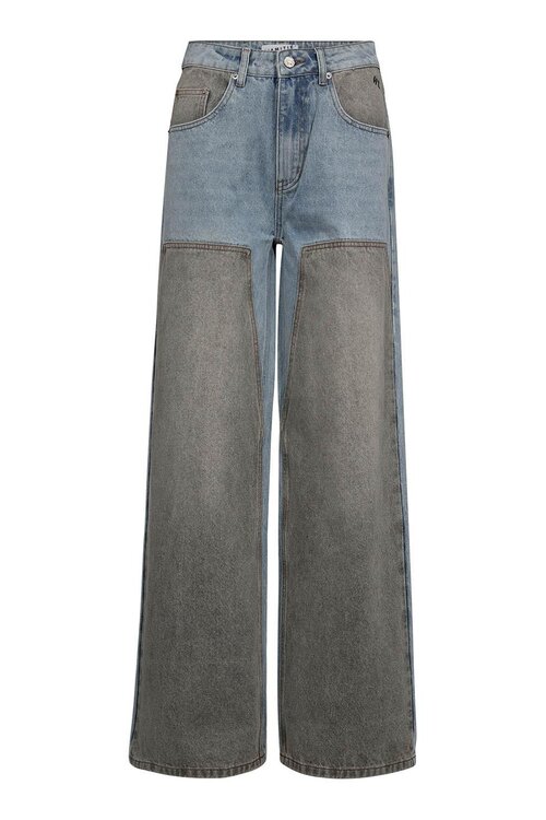 Haute L'Amitie Twee-Tonige Patch Jeans in Blauw Denim
