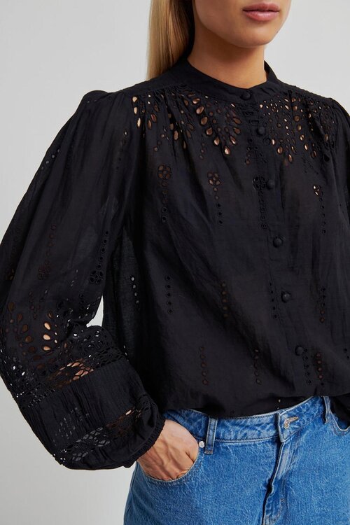 Second Female Camil Shirt in Zwart