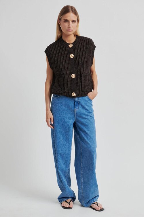 Second Female Ulrikke Gilet in Bruin