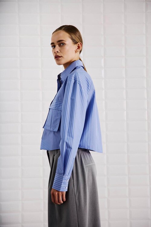 WITHBLACK Blouse in Blauw