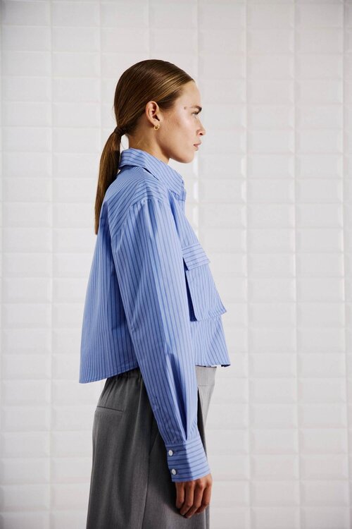 WITHBLACK Blouse in Blauw