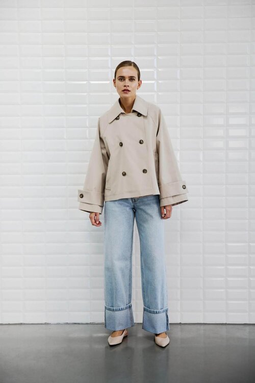 WITHBLACK Korte trenchcoat in lichte zandkleur