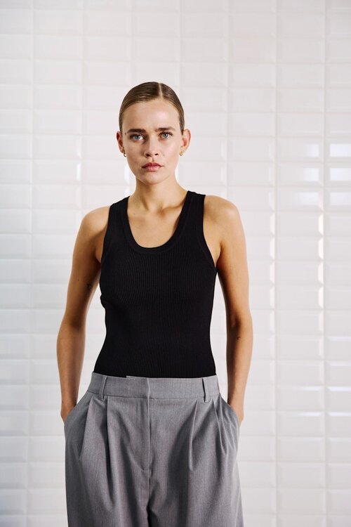 WITHBLACK Zwarte Tanktop