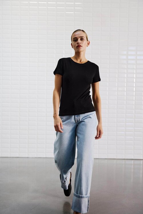 WITHBLACK Zwart T-shirt met Korte Mouwen