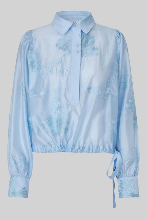 Second Female Vira Blouse in een zachte lichtblauwe tint