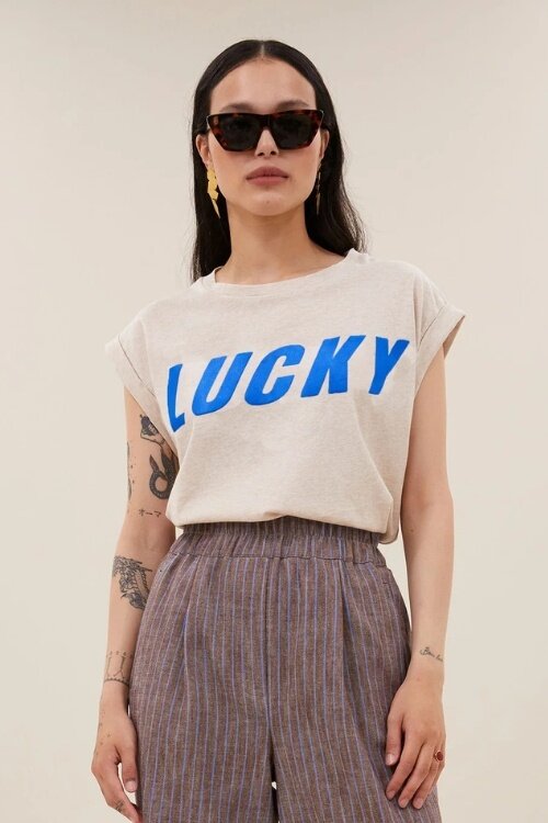 By Bar Sand Tobi Speed Top