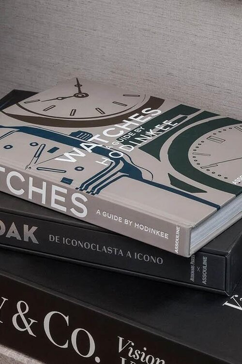 Assouline Horloges: Een Gids door Hodinkee