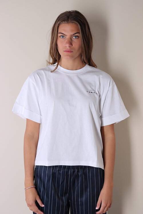 Haute L'Amitie Wit Crop T-shirt met Ronde Hals