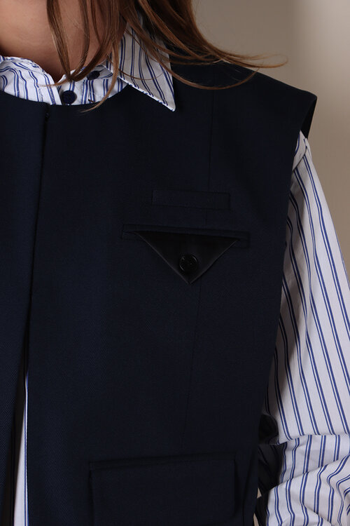 Haute L'Amitie Marineblauwe Premiere Box Gilet