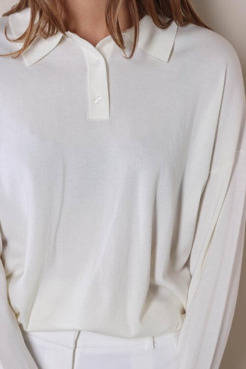 March23 Off White Sweater