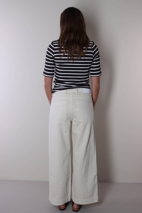 WITHBLACK Bruine WBLLULLU SS TEE