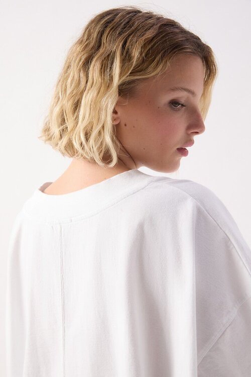 American Vintage Wit T-shirt van VAND. Lifestyle