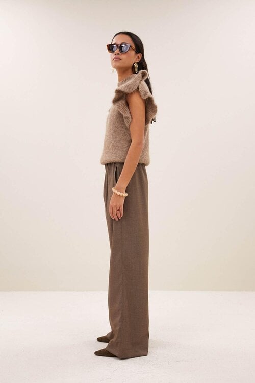 By Bar Fossy Spencer in de kleur taupe