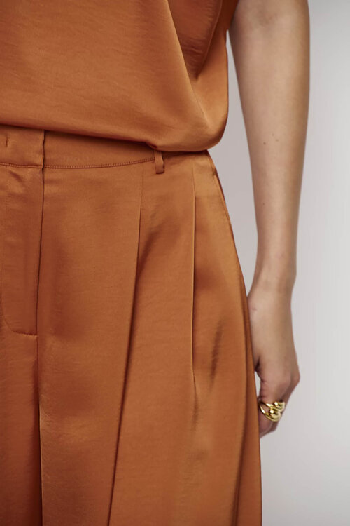 Dante 6 Onique Oranje Satijnen Broek met Wijde Pijpen