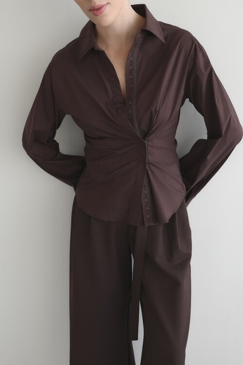 Club L'avenir Sora Blouse in Aubergine
