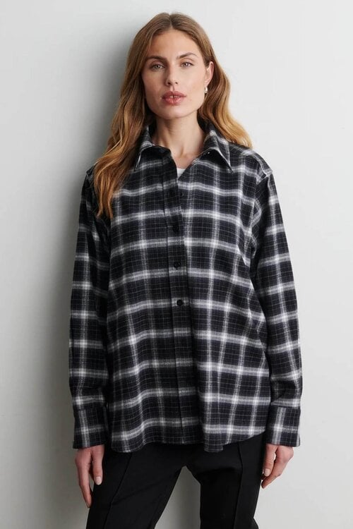 Second Female Blouse Genola