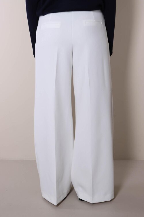 March23 Broek