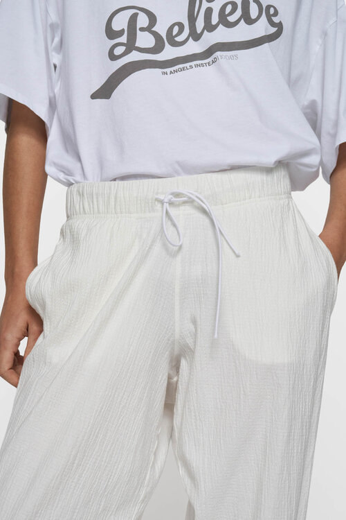 10Days ecru cropped easy jogger