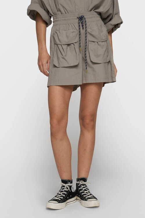 10Days utility short crinkle fog