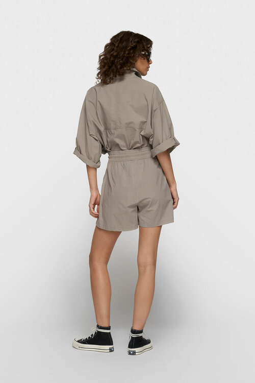 10Days utility short crinkle fog